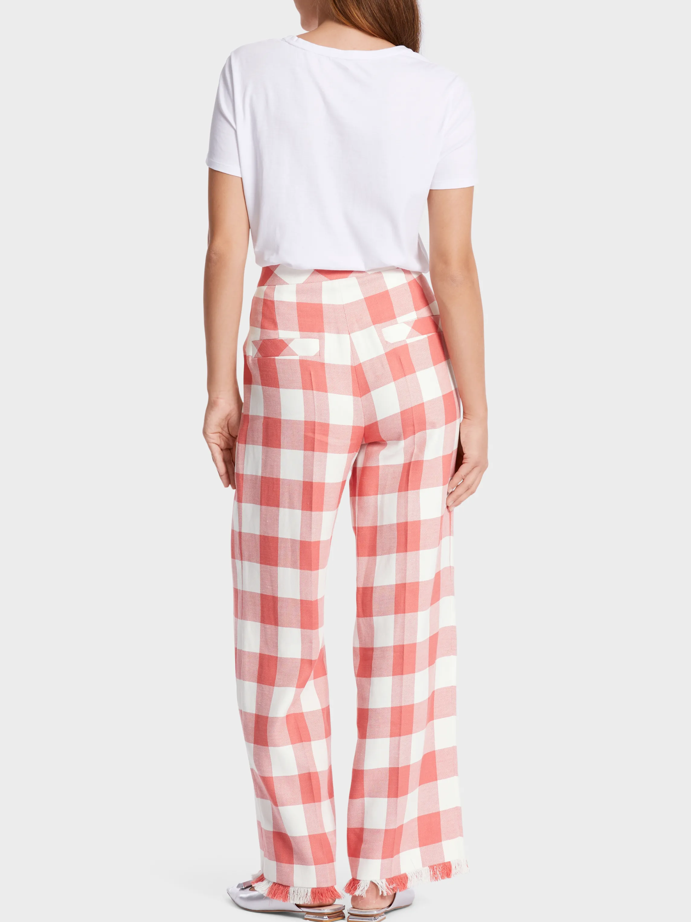 Shop MODEL WUKARI PLAID WITH FRINGED HEM Pants