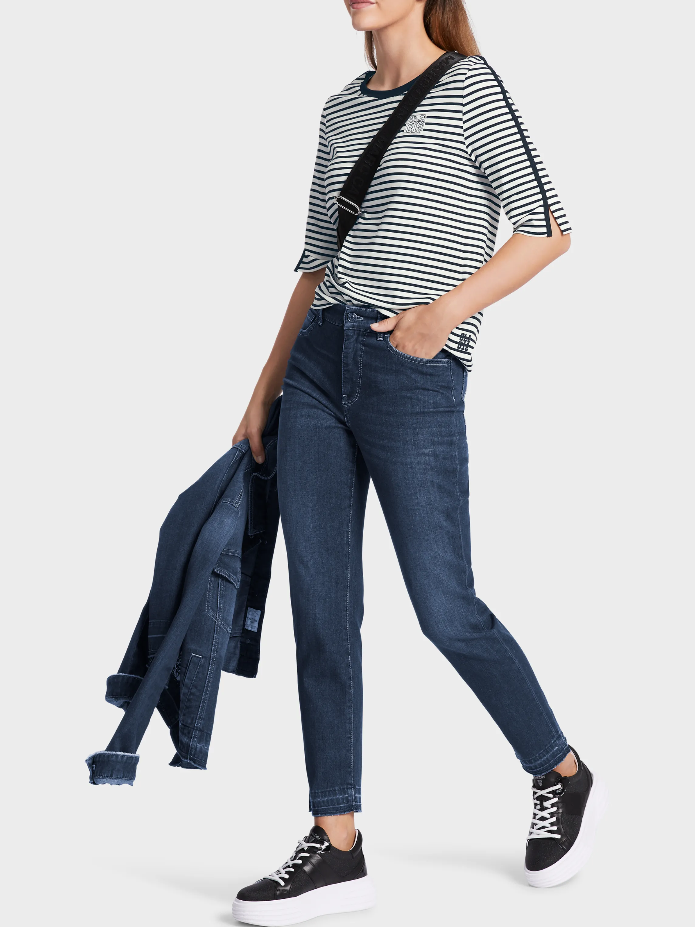 Online NARROW STRIPED T-SHIRT Shirts & Tops